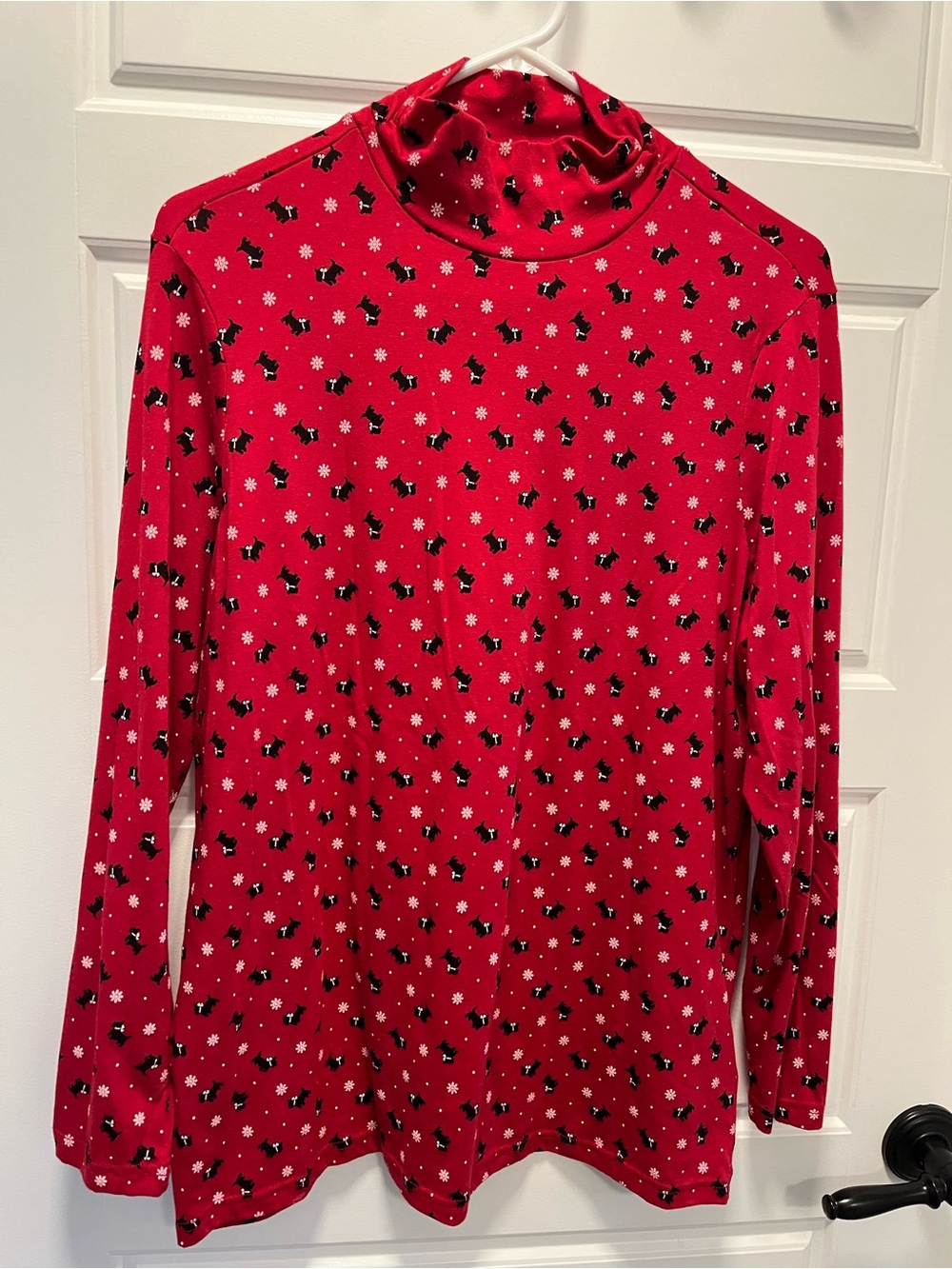 White Stag Red Turtleneck Long Sleeve Top with Scottie Dog & Snowflake Print